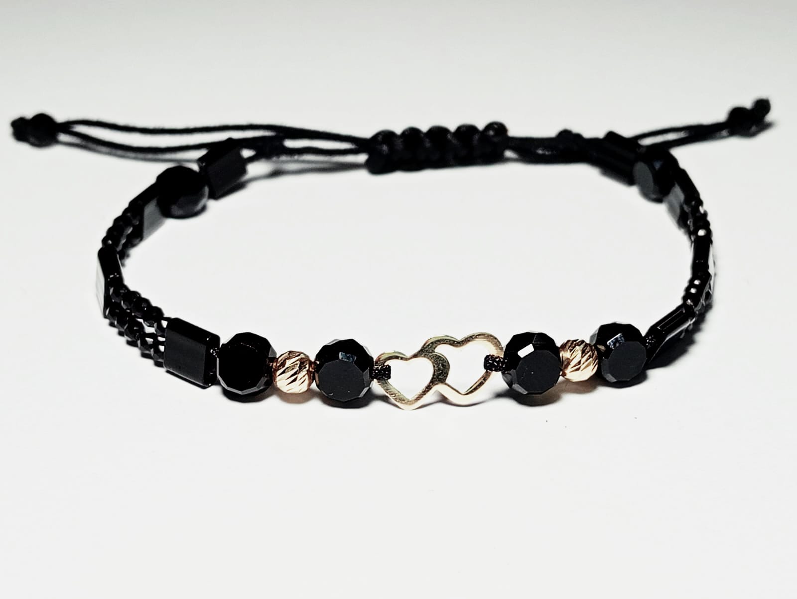 Brățară Elegantă cu Inimi și Bile din Aur 14K ,Onix Negru, Design Reglabil